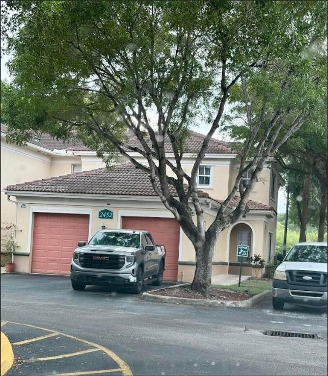 2452 Centergate Drive 104, Miramar, FL 33025