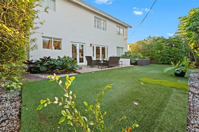 1211 Algeria Ave *, Coral Gables, FL 33134