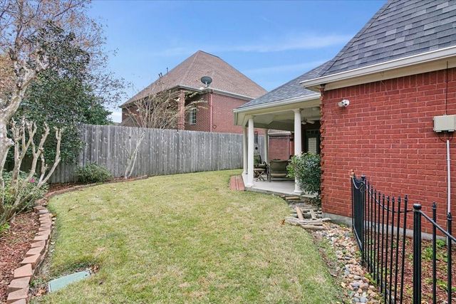 6401 Steeple Chasse Drive, Orange, TX 77632