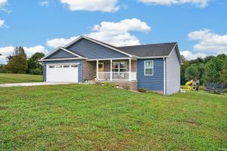 135 Brinegar Drive, Springville, IN 47462