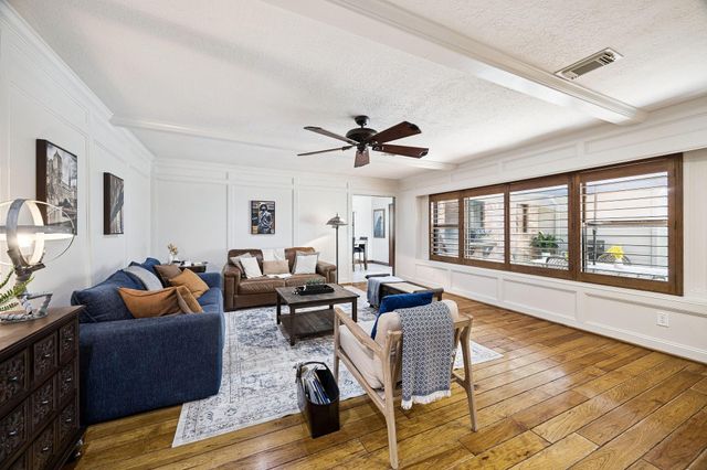 2 Chatterbird Lane, Spring, TX 77380