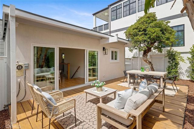 424 36th Street, Manhattan Beach, CA 90266