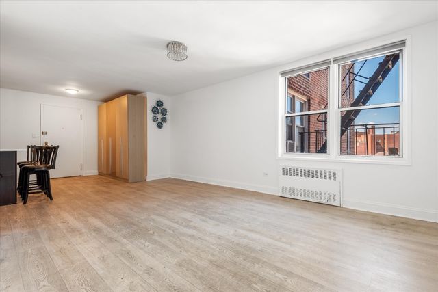 6011 Broadway Apt 5E, New York City, NY 11377