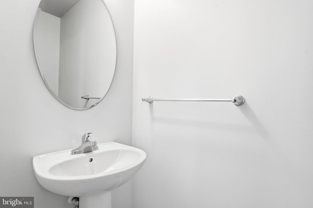 35209 SARA CT, Locust Grove, VA 22508