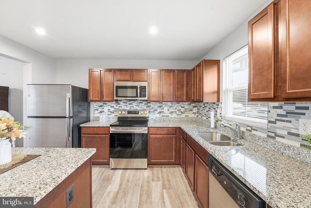 35209 SARA CT, Locust Grove, VA 22508