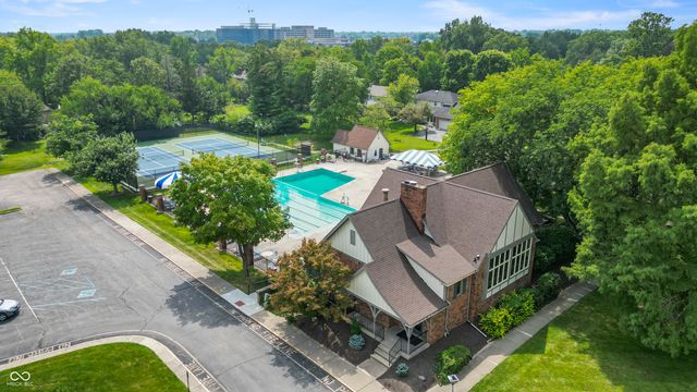 1705 Sturbridge Road, Indianapolis, IN 46260