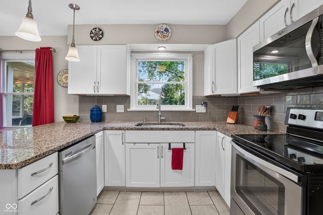 1705 Sturbridge Road, Indianapolis, IN 46260