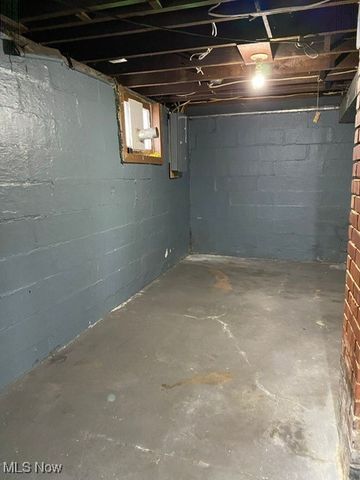 6108 Gateway Boulevard S, Elyria, OH 44035