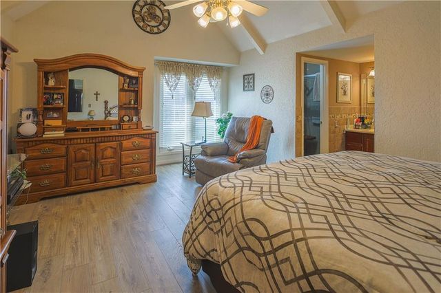 2303 Lynn Road, Excelsior Springs, MO 64024
