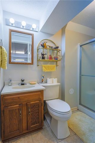 2303 Lynn Road, Excelsior Springs, MO 64024