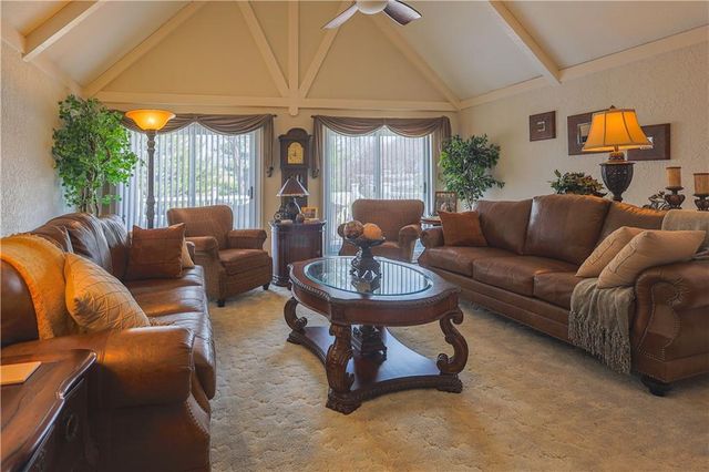 2303 Lynn Road, Excelsior Springs, MO 64024