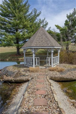 2303 Lynn Road, Excelsior Springs, MO 64024