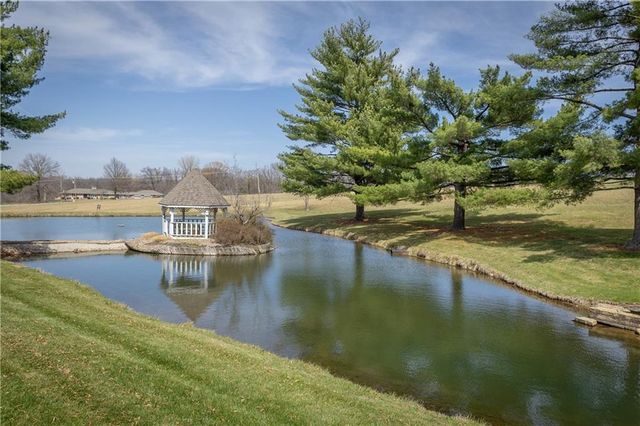 2303 Lynn Road, Excelsior Springs, MO 64024