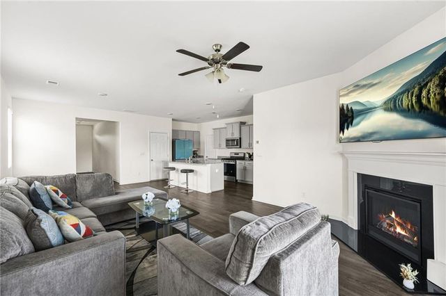 32 Graham Campbell Lane, Statham, GA 30666