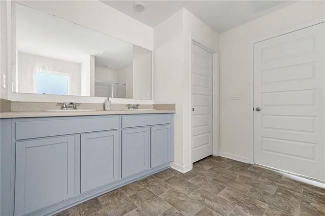 32 Graham Campbell Lane, Statham, GA 30666