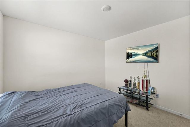 32 Graham Campbell Lane, Statham, GA 30666