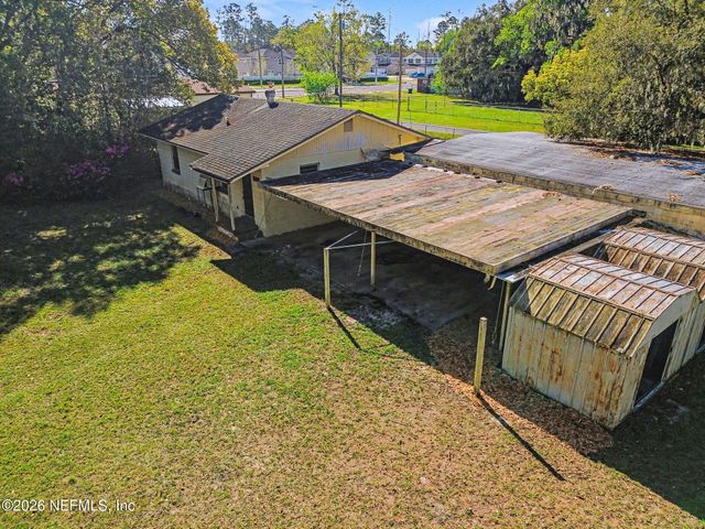 3026 BESSENT Road, Jacksonville, FL 32218