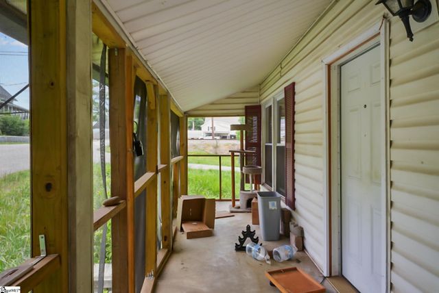 4 Adger Street, Pelzer, SC 29669
