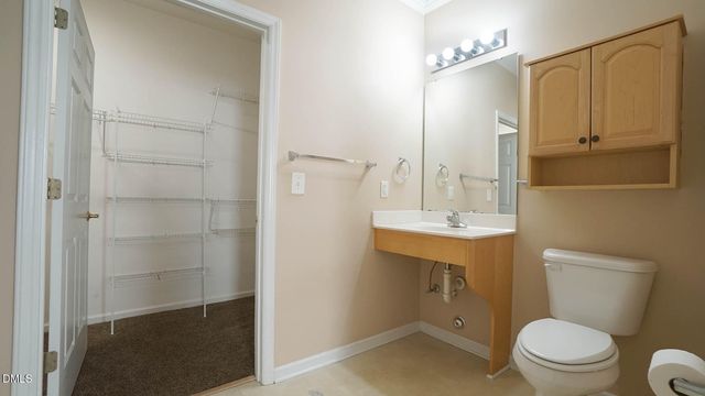 41 Signet Drive, Durham, NC 27704