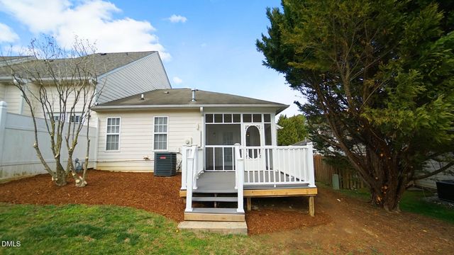 41 Signet Drive, Durham, NC 27704