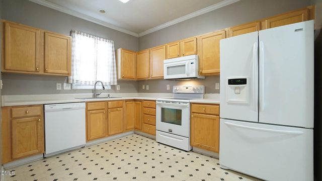 41 Signet Drive, Durham, NC 27704