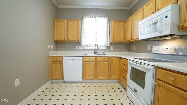 41 Signet Drive, Durham, NC 27704