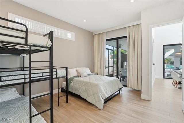 1815 Cape Coral PKWY W, Cape Coral, FL 33914