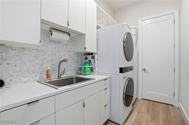 1815 Cape Coral PKWY W, Cape Coral, FL 33914