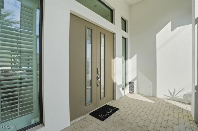 1815 Cape Coral PKWY W, Cape Coral, FL 33914