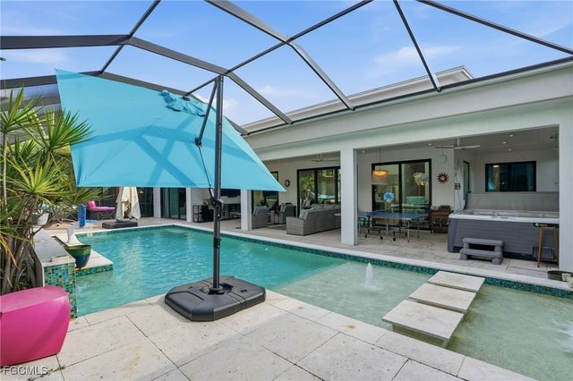 1815 Cape Coral PKWY W, Cape Coral, FL 33914