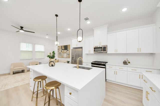 9433 Arledge Street, Houston, TX 77075