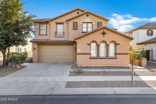 25686 N SANDSTONE Way, Surprise, AZ 85387