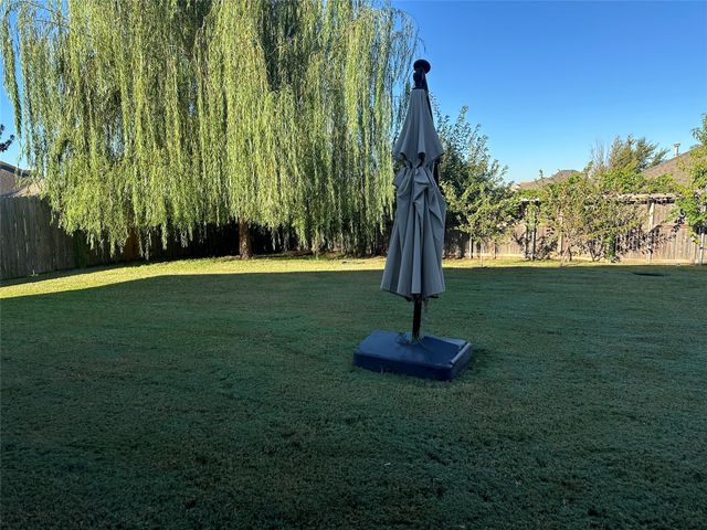 12621 Lillybrook Lane, Fort Worth, TX 76244