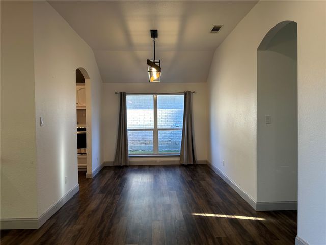 12621 Lillybrook Lane, Fort Worth, TX 76244