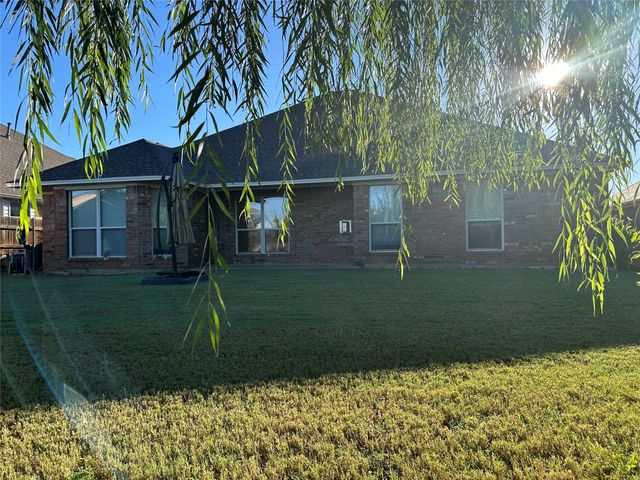 12621 Lillybrook Lane, Fort Worth, TX 76244