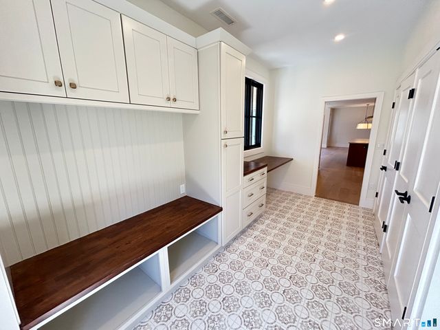 12 Chestnut Lane, Washington, CT 06777