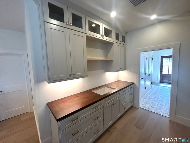 12 Chestnut Lane, Washington, CT 06777
