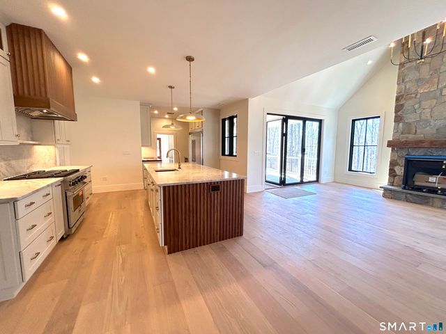 12 Chestnut Lane, Washington, CT 06777