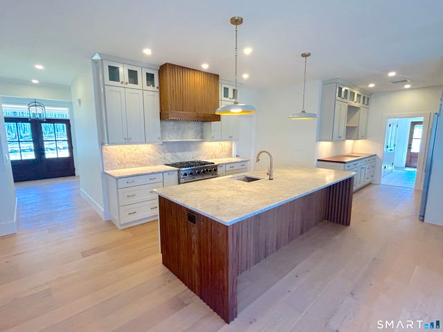 12 Chestnut Lane, Washington, CT 06777