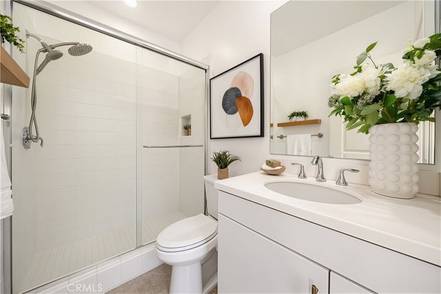56 Bay Laurel, Irvine, CA 92620