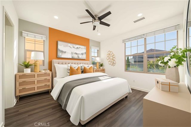 56 Bay Laurel, Irvine, CA 92620