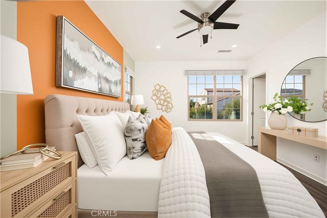 56 Bay Laurel, Irvine, CA 92620
