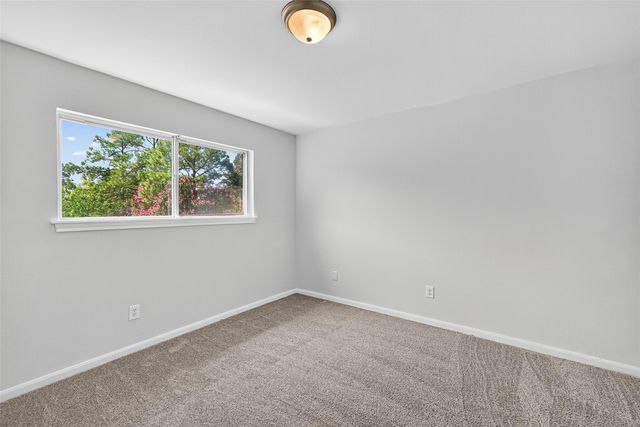 10935 Piping Rock Lane, Houston, TX 77042