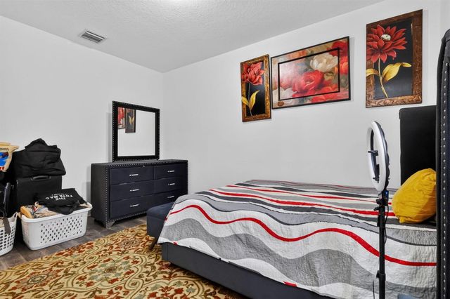 609 N F Street N, Lake Worth, FL 33460