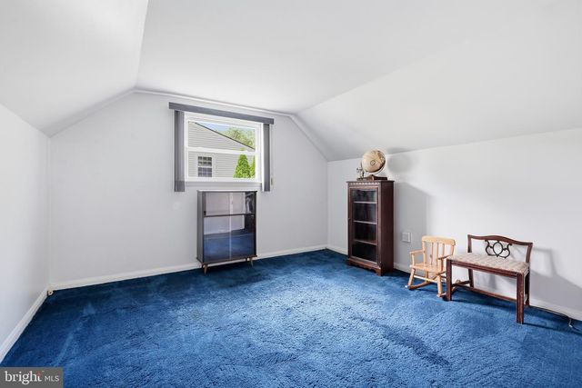 11 STURBRIDGE DR, Wilmington, DE 19810