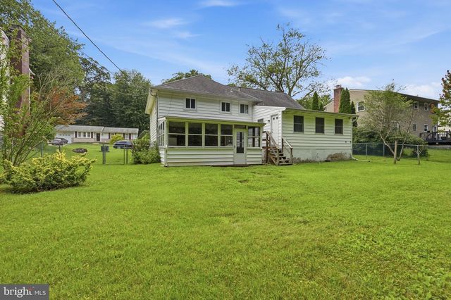 11 STURBRIDGE DR, Wilmington, DE 19810