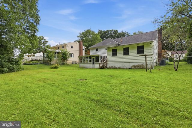 11 STURBRIDGE DR, Wilmington, DE 19810