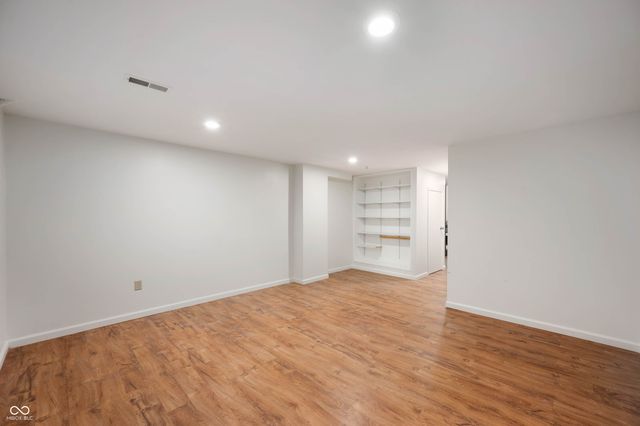 5233 Nob Lane, Indianapolis, IN 46226