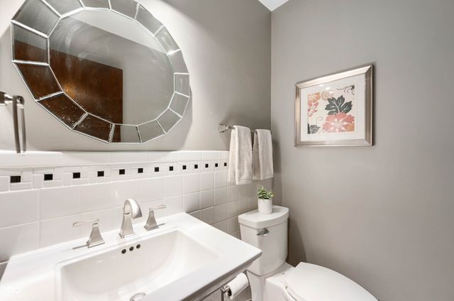 5233 Nob Lane, Indianapolis, IN 46226