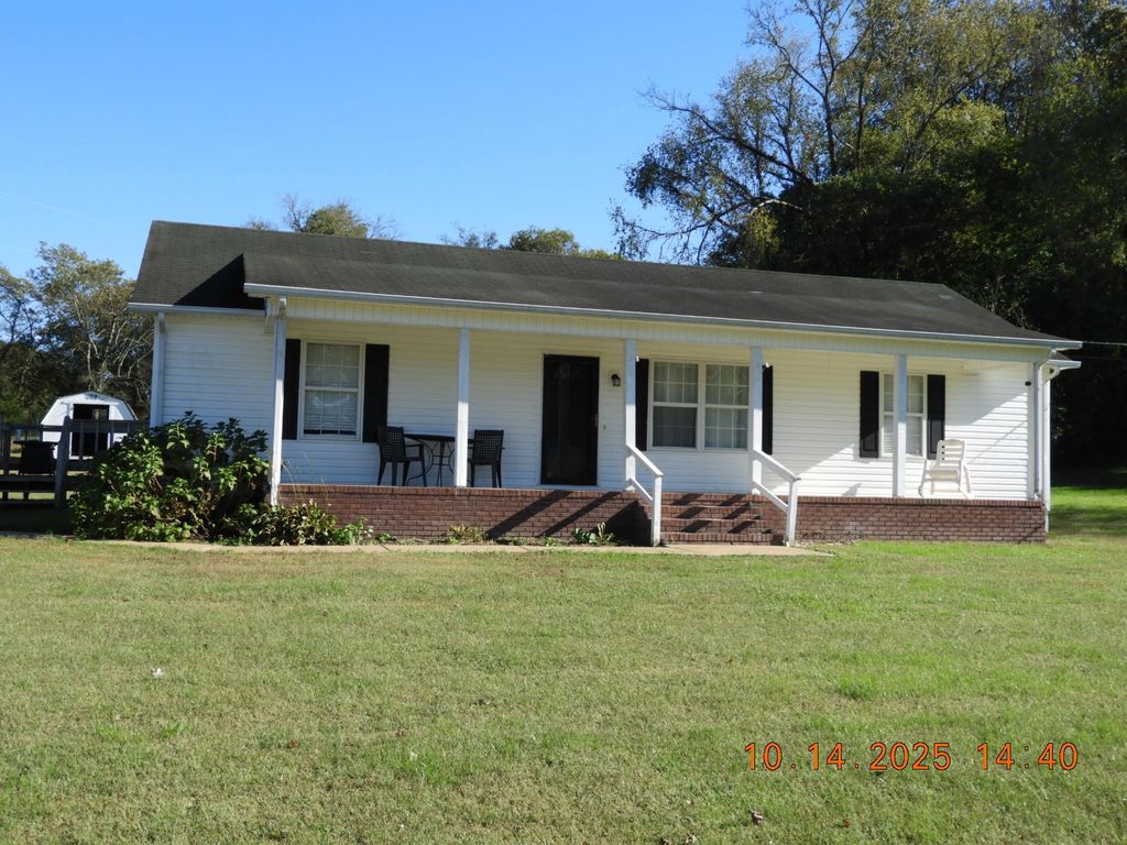 175 Burch Ln, Pulaski, TN 38478